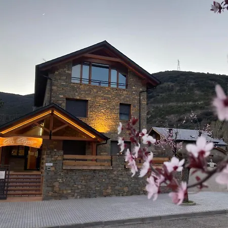 Bed and breakfast Congost 3*